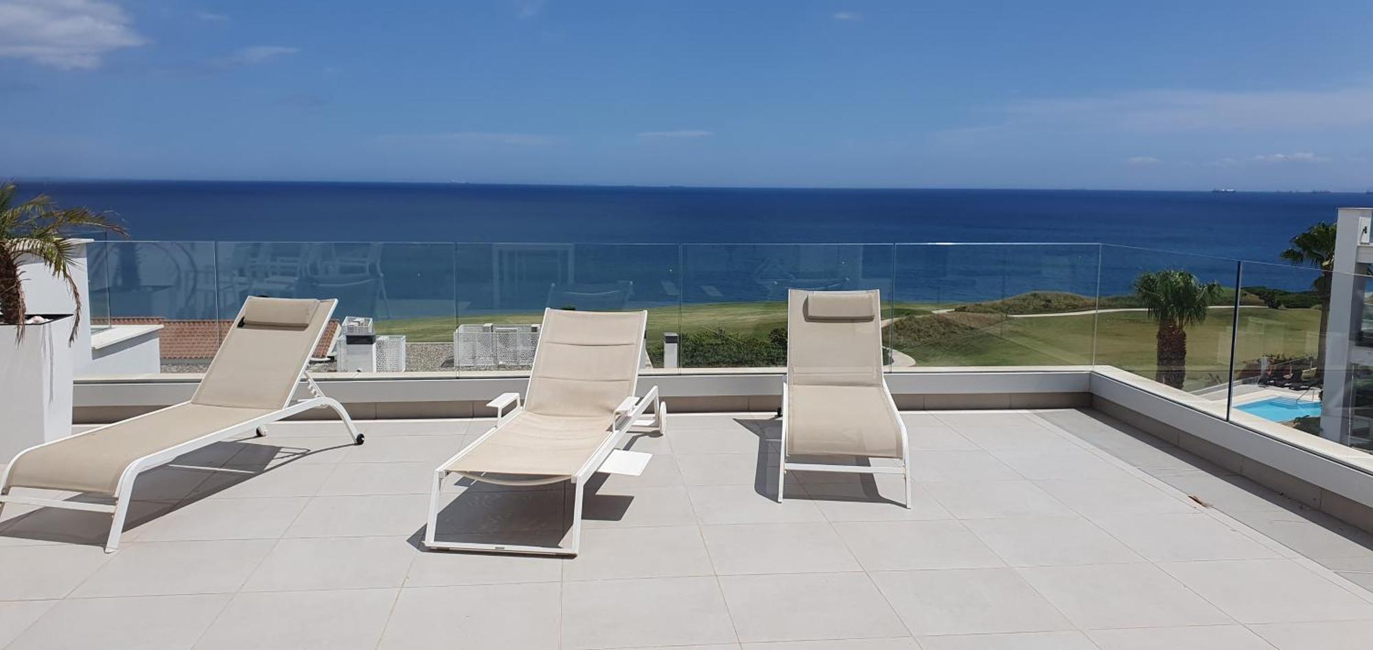 321 - Luxury Penthouse With Amazing Views Apartment *